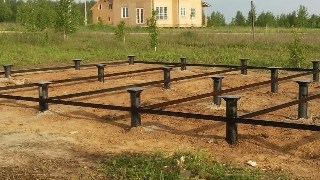 Установка и монтаж - винтовые сваи в Арсеньеве для свайного фундамента дома. Цена от 2108 руб - видео закручивание
